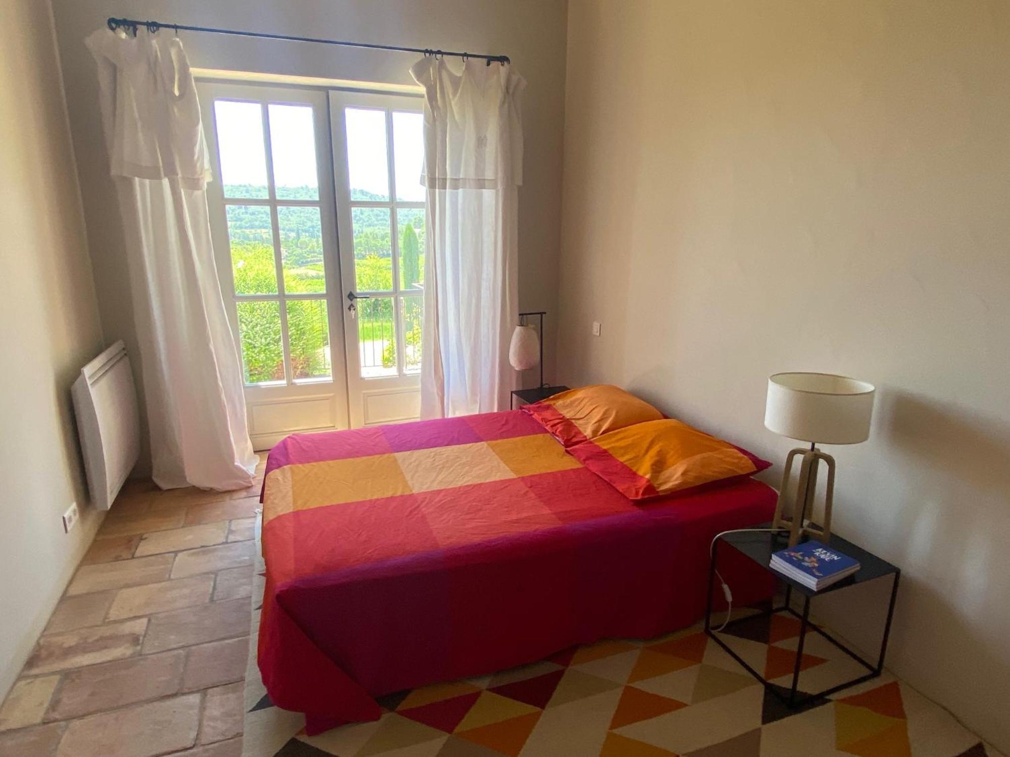 In Gordes, Facing The Entire Luberon Park A Beautiful 5 Bedrooms House Eksteriør billede