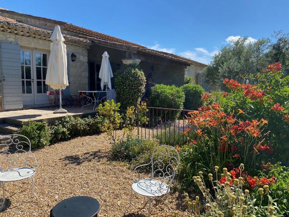 In Gordes, Facing The Entire Luberon Park A Beautiful 5 Bedrooms House Eksteriør billede
